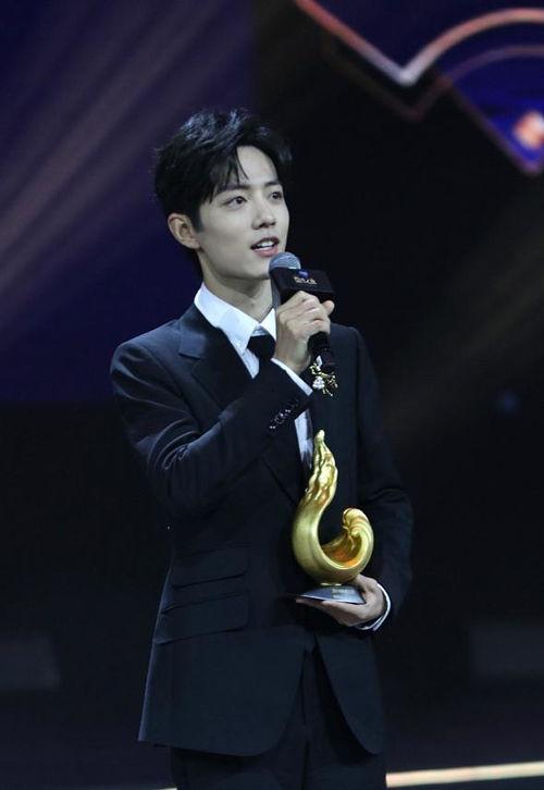 娱乐圈九个爆料,揭秘明星背后的惊人真相